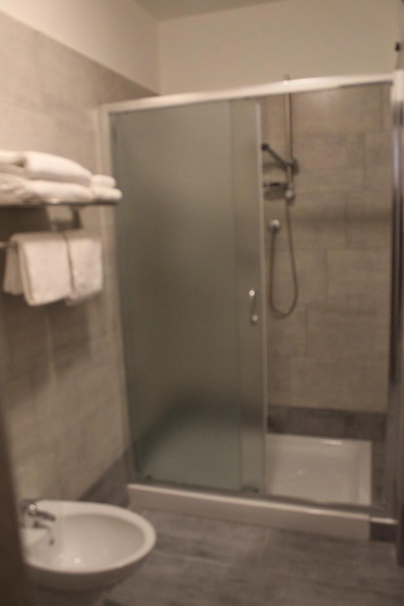 Ricci Rooms Genua Exteriör bild